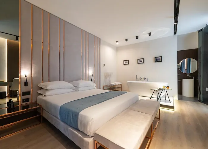 Agra Suites